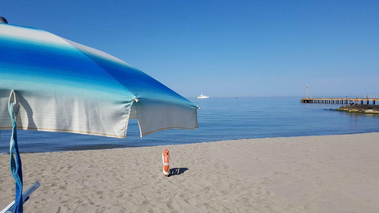 Villetta Cinquale Versilia Luaran gambar